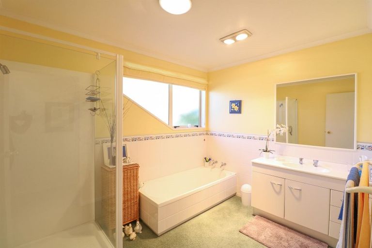 Photo of property in 35 Stirling Place, Marchwiel, Timaru, 7910