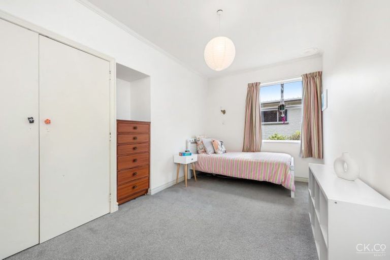 Photo of property in 11 Chichester Drive, Pinehaven, Upper Hutt, 5019