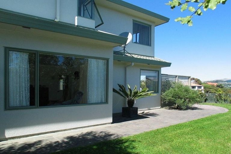 Photo of property in 5 Padstow Place, Camborne, Porirua, 5026