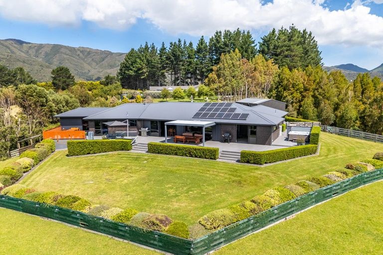 Photo of property in 227 Marchant Road, Kaitoke, Upper Hutt, 5018