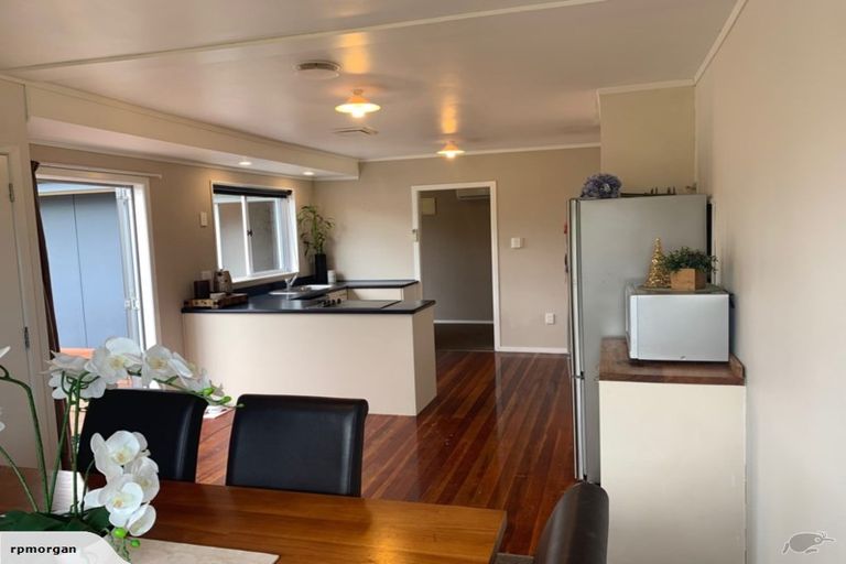 Photo of property in 24 Bruce Avenue, Glenview, Hamilton, 3206