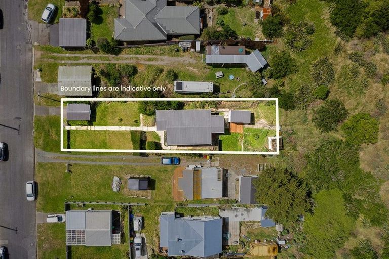 Photo of property in 19 Luke Street, Ocean Grove, Dunedin, 9013