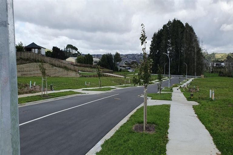 Photo of property in 13 Waimaa Lane, Pokeno, 2402