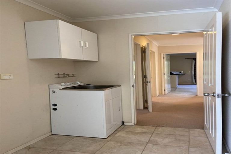 Photo of property in 15 Maybole Drive, Flat Bush, Auckland, 2016