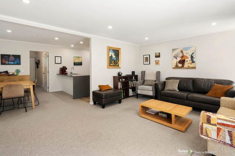 Photo of property in 1/88 Brougham Street, Mount Victoria, Wellington, 6011