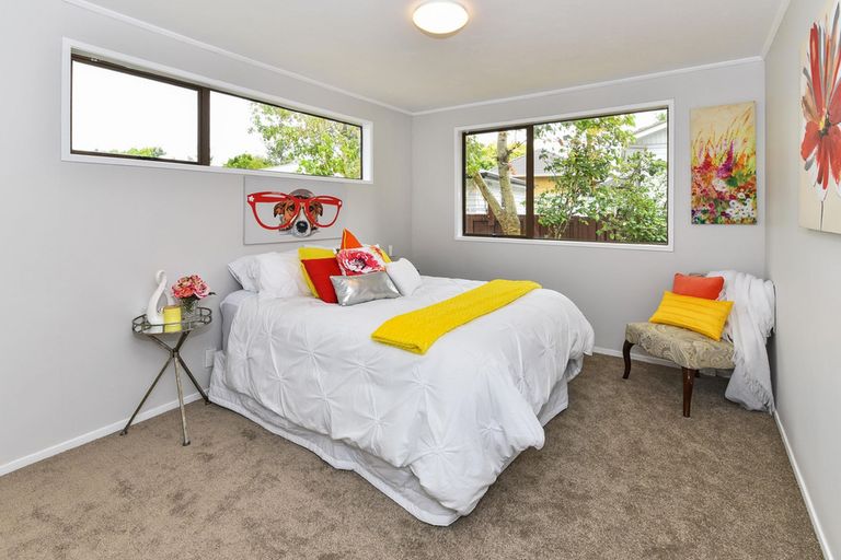 Photo of property in 6 Foxlaw Street, Randwick Park, Auckland, 2105