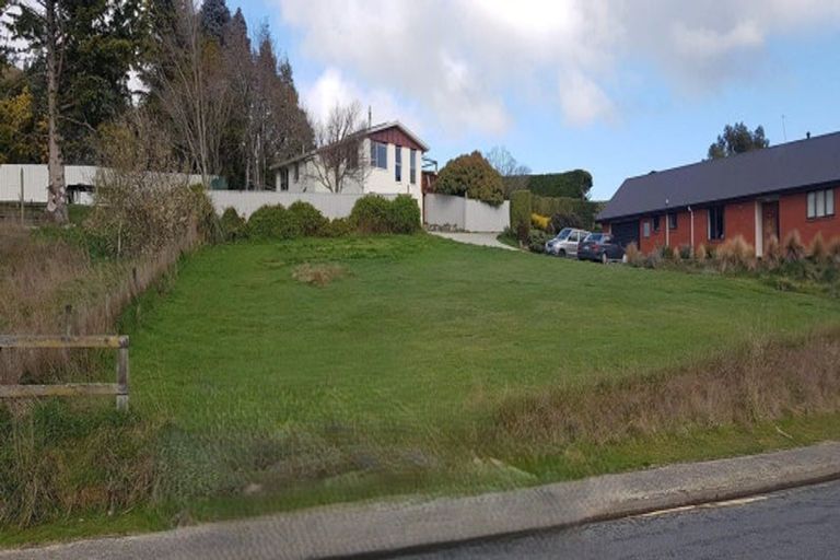 Photo of property in 24 Valley Road, Greta Valley, 7387