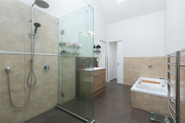 Photo of property in 27 Dry Hills Rise, Riverlands, Blenheim, 7274