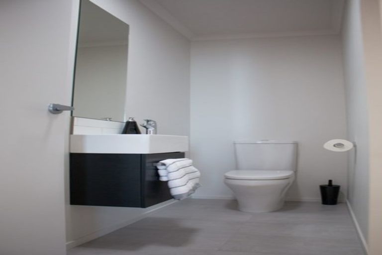 Photo of property in 1 Rangawhenua Street, Ngaruawahia, Hamilton, 3288