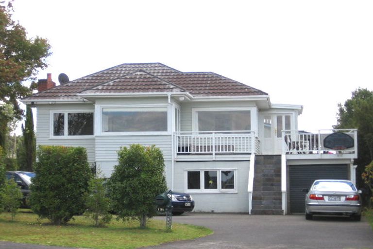 Photo of property in 136 Aberdeen Road, Campbells Bay, Auckland, 0620