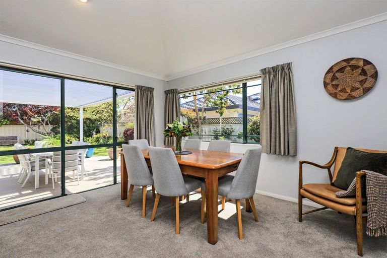 Photo of property in 34 Balmoral Street, Taradale, Napier, 4112