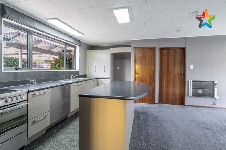 Photo of property in 63 Wye Street, Newfield, Invercargill, 9812