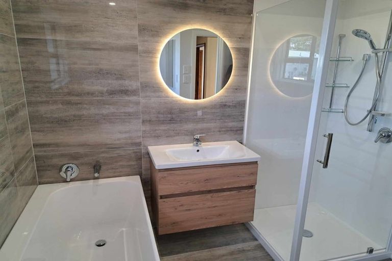 Photo of property in 3a Nuku Street, Strathmore Park, Wellington, 6022