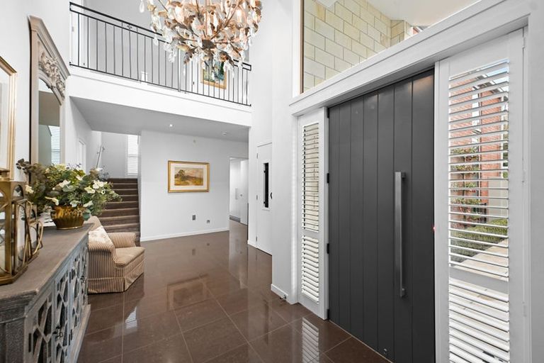 Photo of property in 4 Le Quesnoy Place, Cambridge, 3434