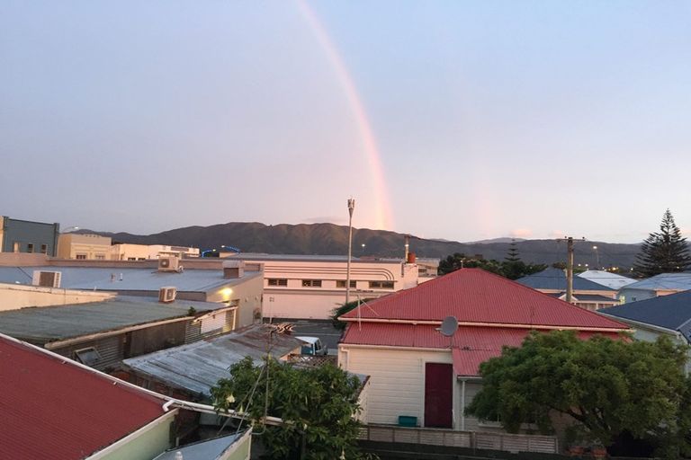 Photo of property in 1/274c Jackson Street, Petone, Lower Hutt, 5012