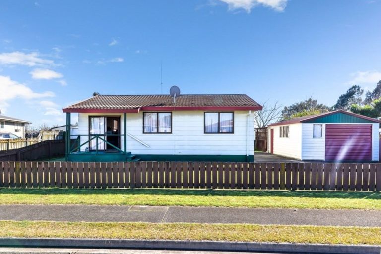 Photo of property in 10 Aintree Street, Nawton, Hamilton, 3200