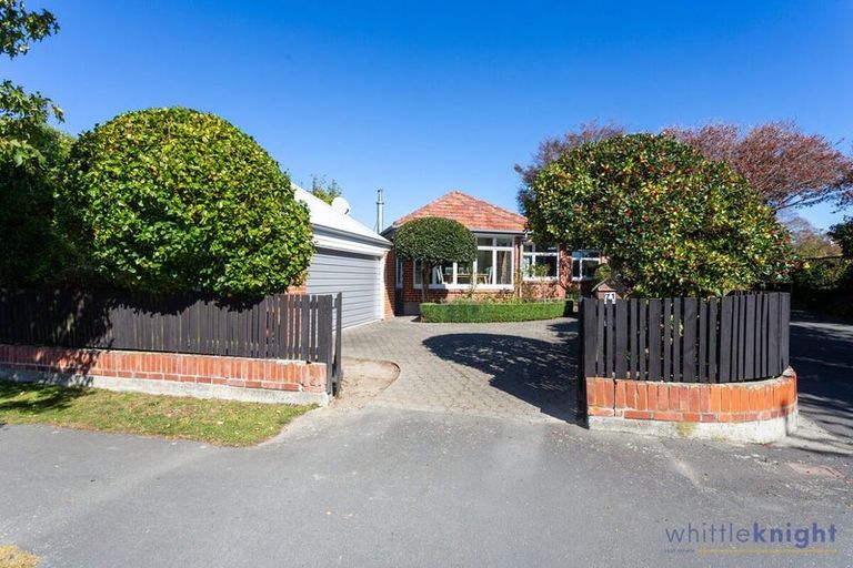 Photo of property in 71 Hamilton Avenue, Ilam, Christchurch, 8041