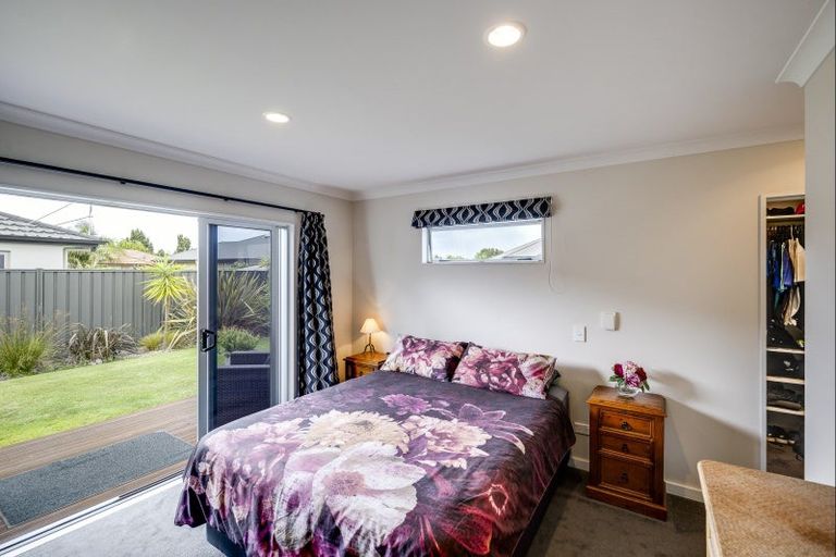 Photo of property in 11 Tasman Drive, Poraiti, Napier, 4112