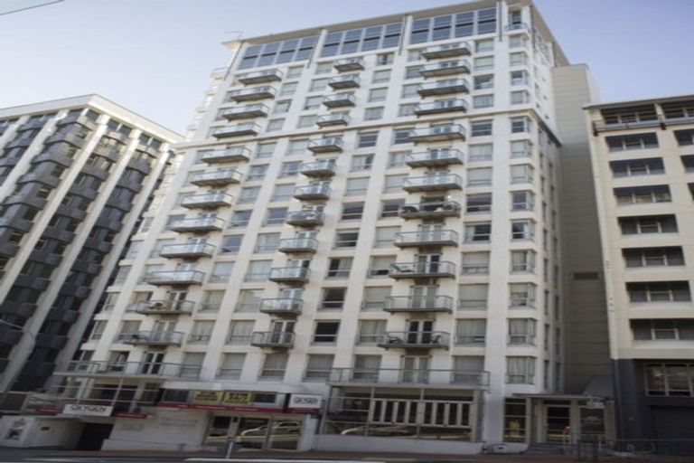 Photo of property in Terrace Heights Apartments, 12c/163 The Terrace, Wellington Central, Wellington, 6011