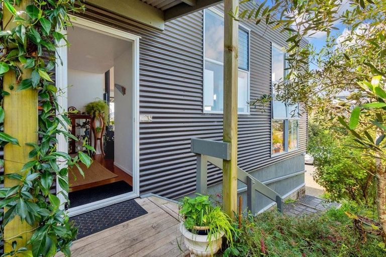 Photo of property in 35 Greenview Drive, Mangawhai Heads, Mangawhai, 0505