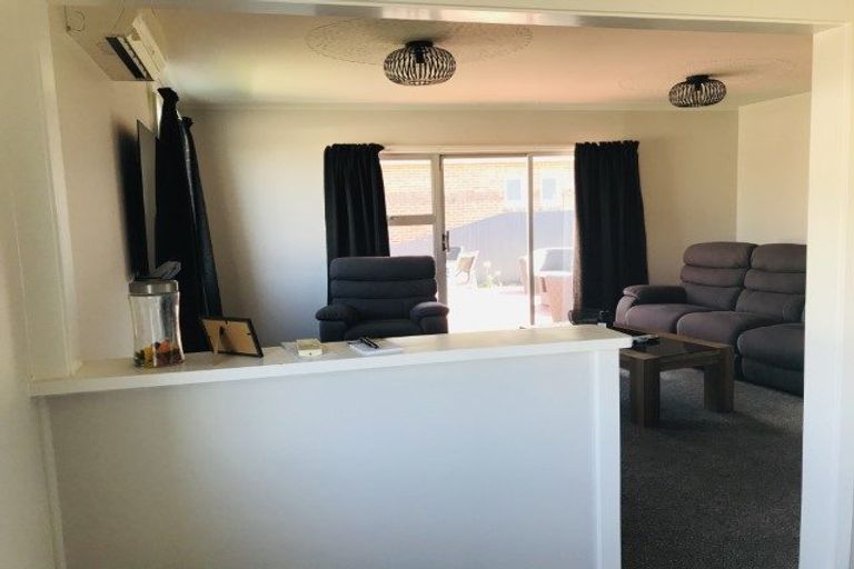 Photo of property in 33 Cameron Street, Ashburton, 7700