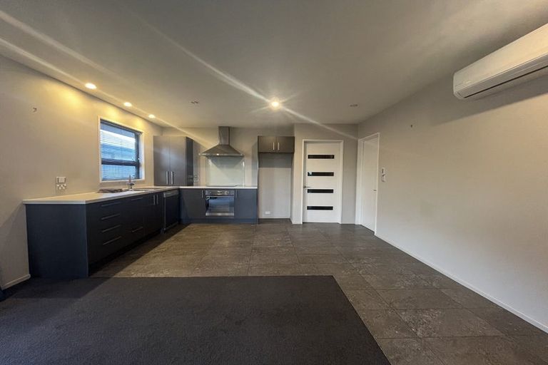 Photo of property in 17 Packard Crescent, Halswell, Christchurch, 8025