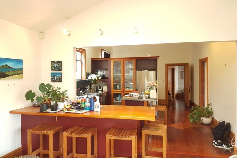 Photo of property in 9 Ribble Street, Island Bay, Wellington, 6023