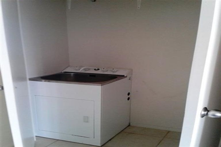 Photo of property in 9/18 Alicante Avenue, Hillpark, Auckland, 2102