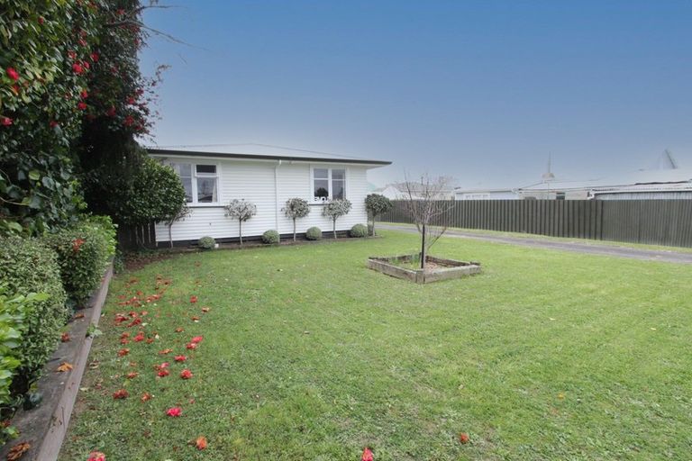 Photo of property in 14a Dawson Street, Pahiatua, 4910