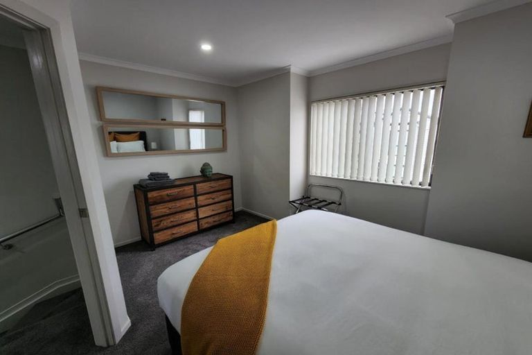 Photo of property in 22 Wallson Crescent, Wiri, Auckland, 2104