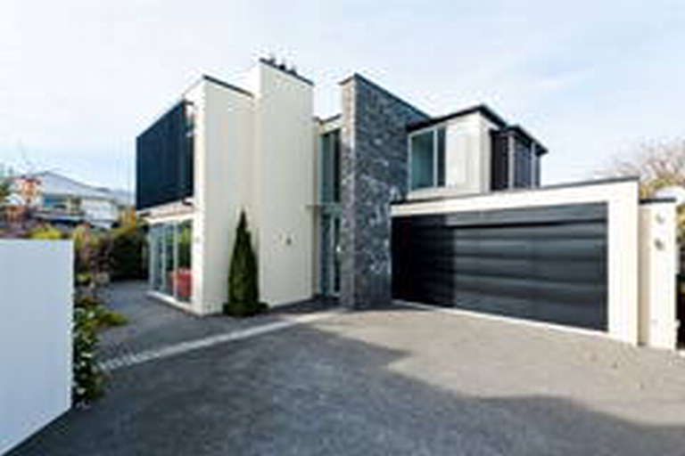 Photo of property in 54 Office Road, Merivale, Christchurch, 8014