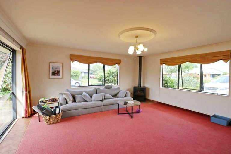 Photo of property in 24 Wentworth Drive, Rototuna North, Hamilton, 3210