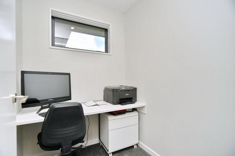 Photo of property in 1 Sweeney Street, Marshland, Christchurch, 8083