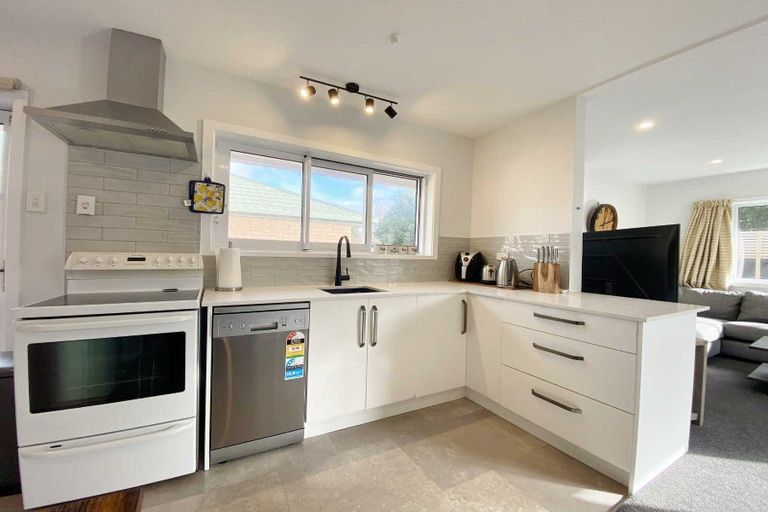 Photo of property in 1/18 Awatea Road, Hornby, Christchurch, 8042