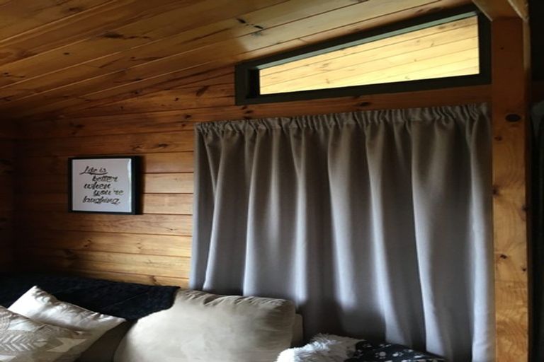 Photo of property in 95 Manuka Street, Stokes Valley, Lower Hutt, 5019