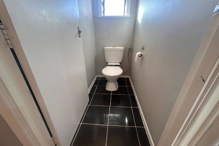 Photo of property in 3/7 Arawa Street, New Lynn, Auckland, 0600