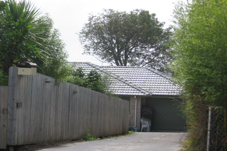 Photo of property in 9a Nile Road, Kelston, Auckland, 0602