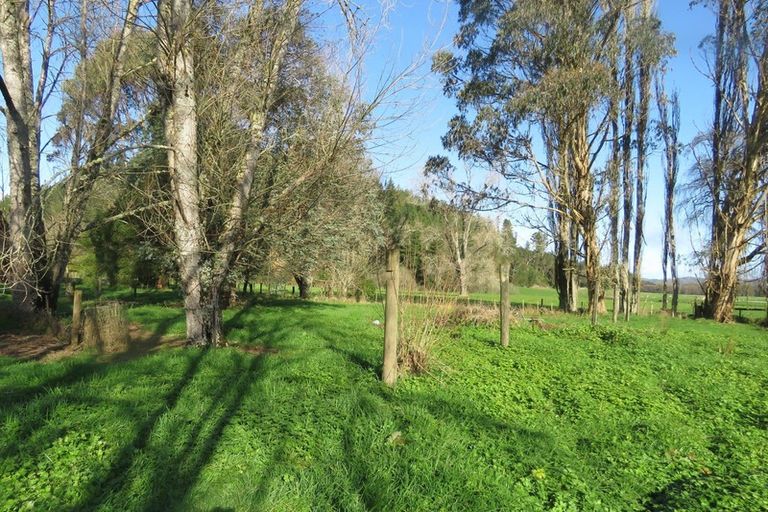 Photo of property in 40 Boatmans Road, Cronadun, Reefton, 7895