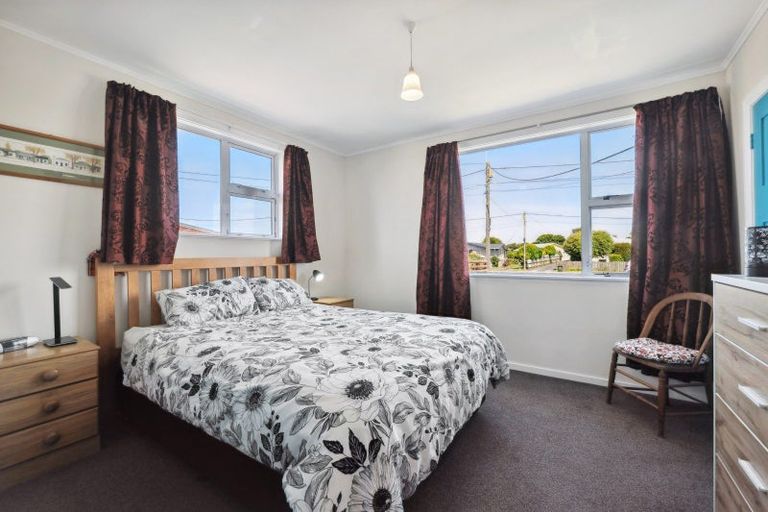 Photo of property in 36 Dixon Avenue, Hawera, 4610