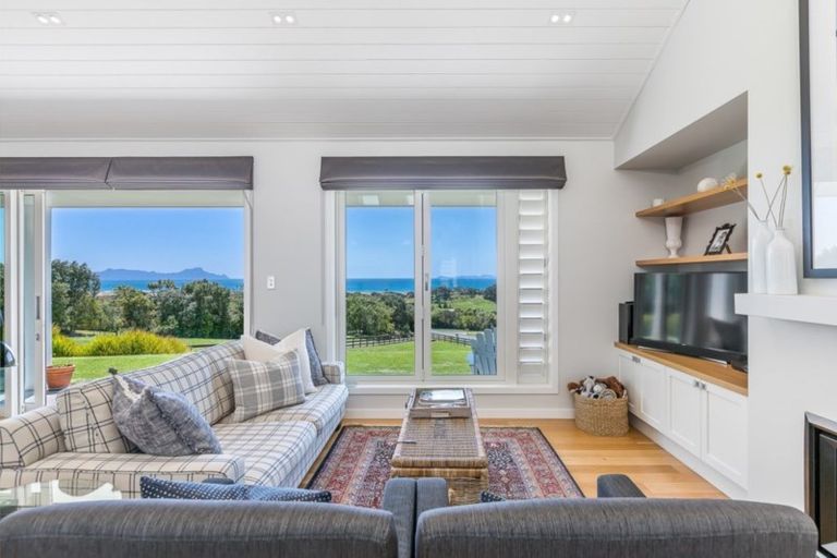 Photo of property in 26 Cullen Road, Waipu, 0582