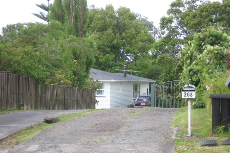 Photo of property in 265 Rangatira Road, Beach Haven, Auckland, 0626