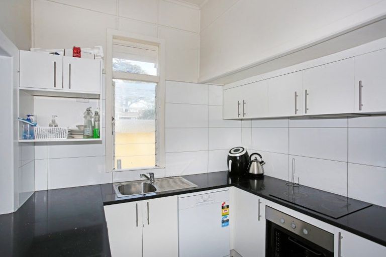 Photo of property in 15 Princes Street, Pukekohe, 2120