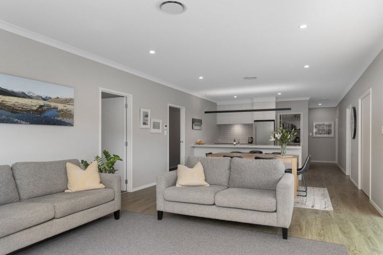 Photo of property in 15 Charlotte Drive, Omokoroa, 3114