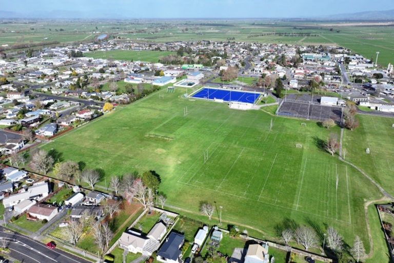 Photo of property in 32 Mahana Road, Ngatea, 3503