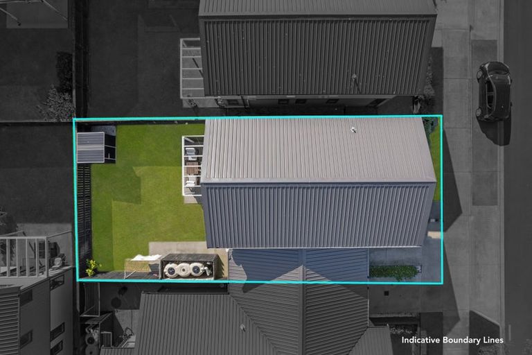 Photo of property in 12 Hoiho Road, Pukekohe, 2120