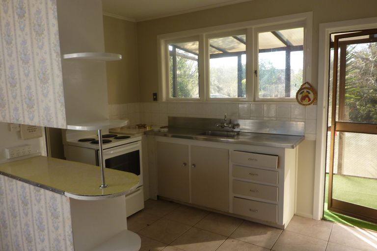 Photo of property in 44 Mclean Avenue, Papatoetoe, Auckland, 2025