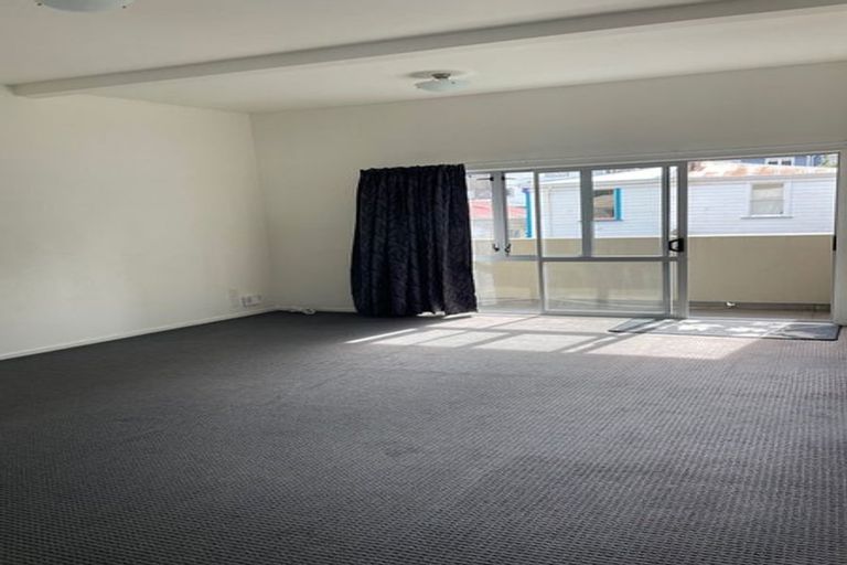 Photo of property in 5/27 Drummond Street, Mount Cook, Wellington, 6021