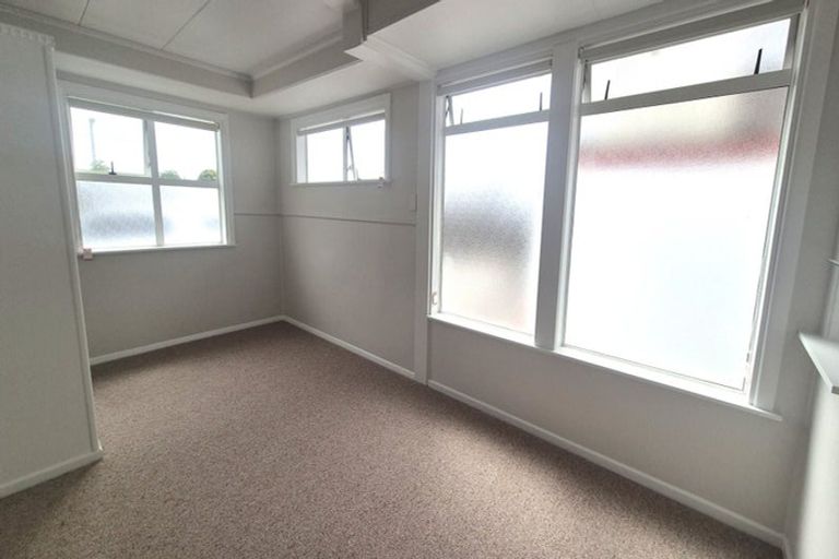 Photo of property in 4/96 Wallace Road, Papatoetoe, Auckland, 2025