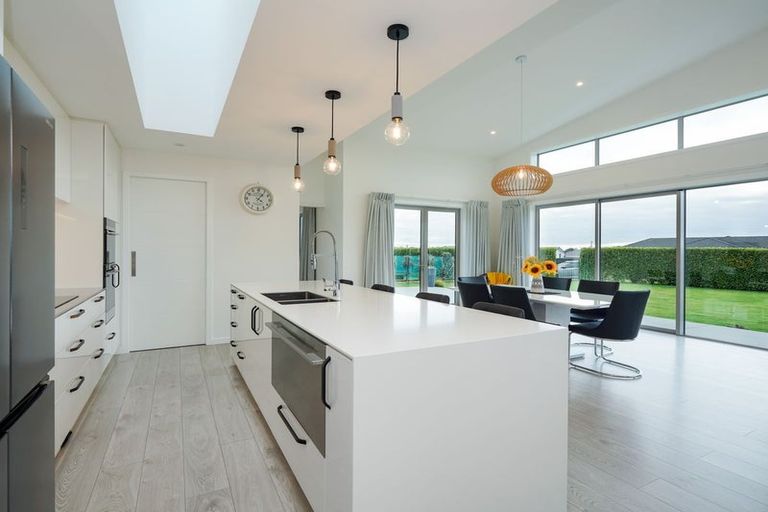 Photo of property in 11 Majestic Chance, Seaward Bush, Invercargill, 9812