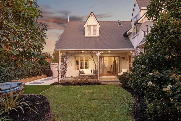 Photo of property in 235 Ilam Road, Ilam, Christchurch, 8041